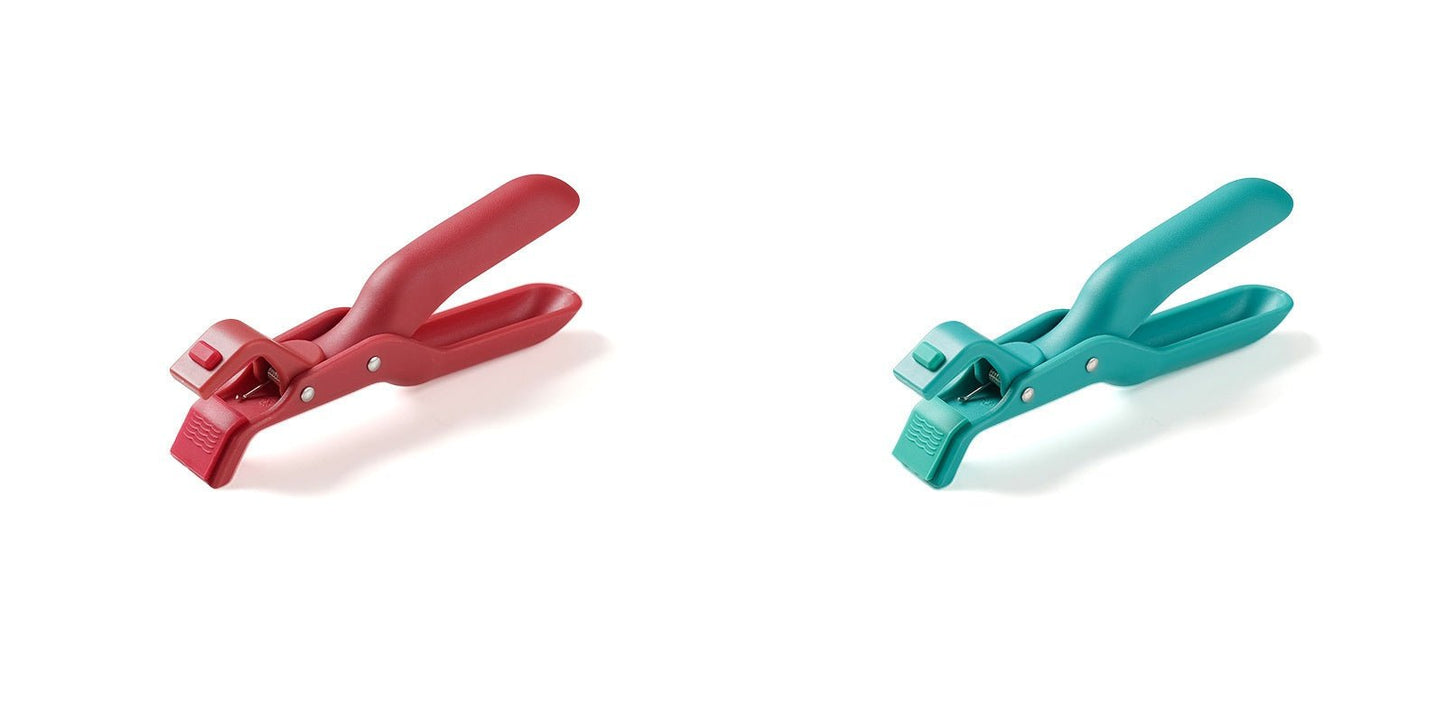 Multi-Purpose Anti-Scald Bowl Holder Clip for Kitchen（✨ Buy 1, Get 1 FREE! That’s right — today only!）