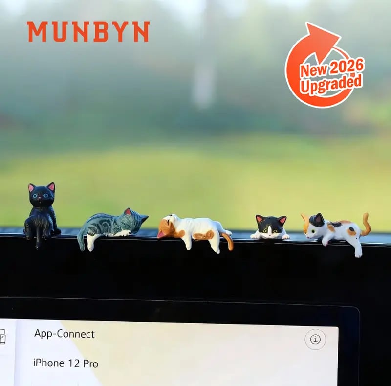 🔥 Hand-Painted Mini Cat Desk Figurines – Set of 5 Cute Cartoon Kitty Companions